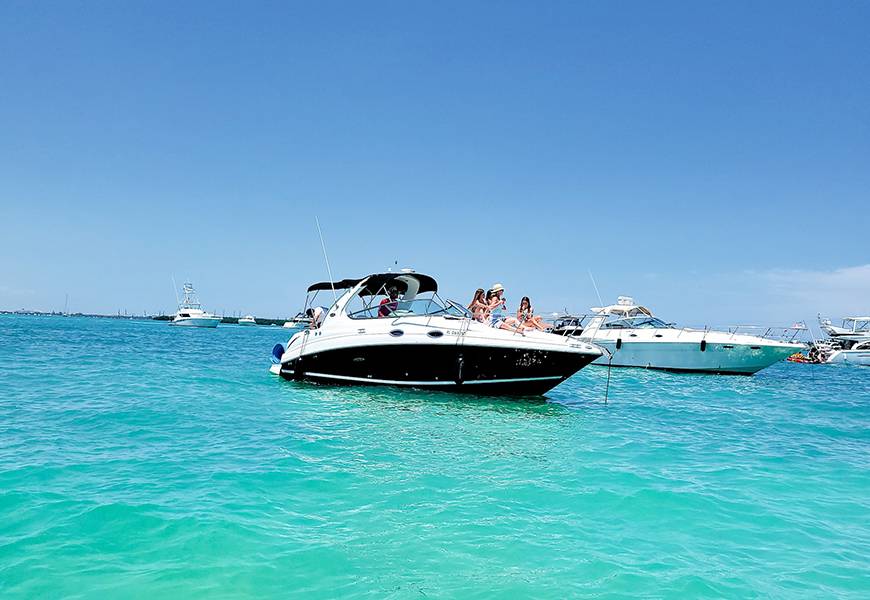 boat and yacht rentals on anna maria island